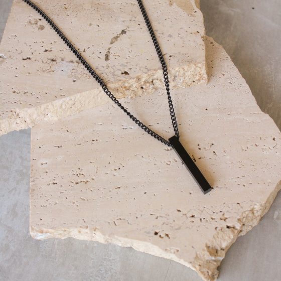 Collar Colgante Rectangular Negro