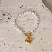  Pulsera de Perlas Con Hebilla y Corazón