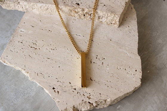 Collar Colgante Rectangular Dorado