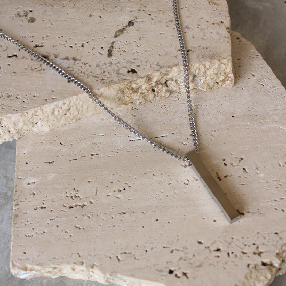 Collar Colgante Rectangular Plateado