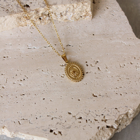 Collar Medalla Sol