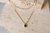 Collar Doble Cuentas Doradas y Colgante Circonia Verde
