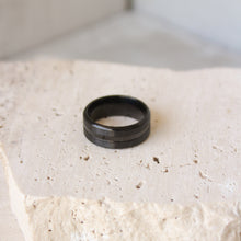  Anillo Negro Retro