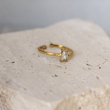  Anillo Solitario Rectangular Con Textura
