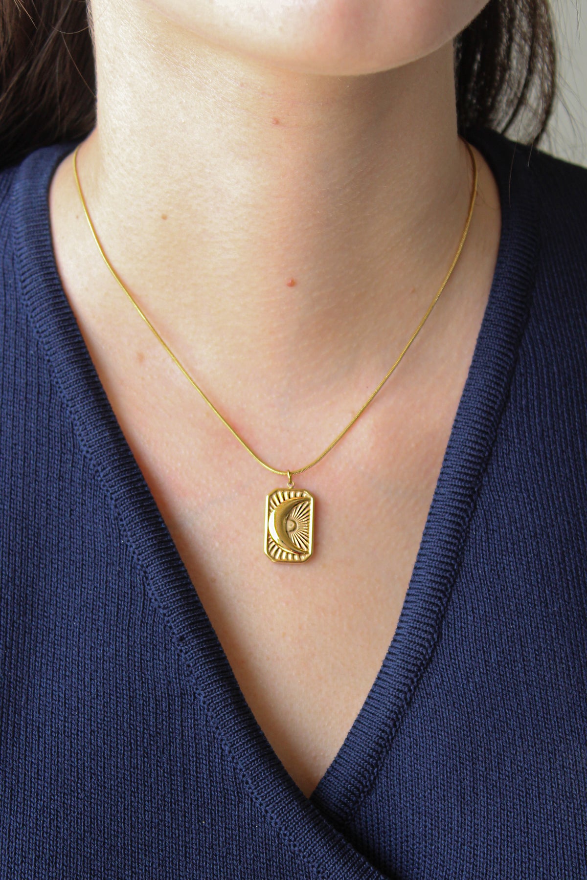 Rectangular Collar Collar Colgante Rectangular Luna – Agua de Sol