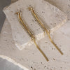 Aretes Tiras Doradas y Circonias