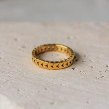  Anillo Arrow Dorado