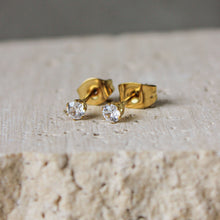  Studs Circonia Mini Redonda